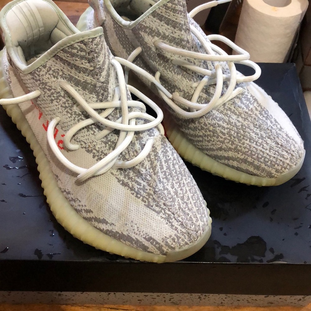 Yeezy Size 10